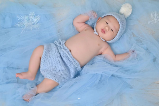 茂名摸孕妇肚子沾喜气